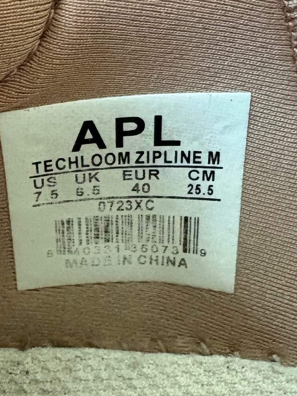 APL Techloom Zipline Sneakers size men’s 7.5, women’s size 9 and EU size 40 - Picture 11 of 12